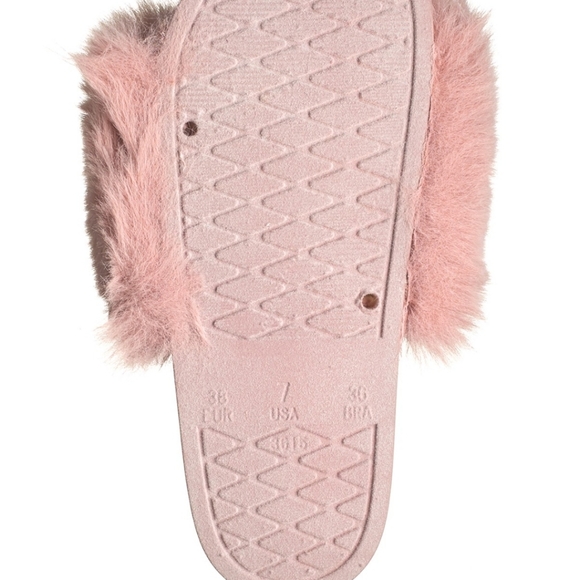 Furry Slides - Picture 6 of 6